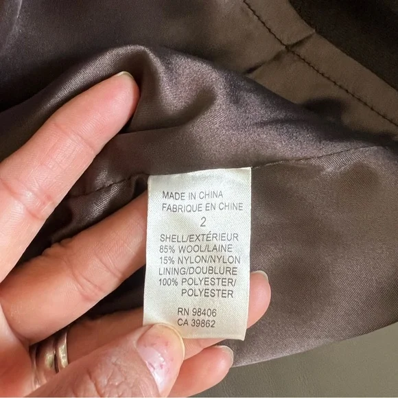 Theory mini skirt size 2 - Picture 6 of 7